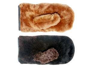 Black military soldier sheepskin mittens.